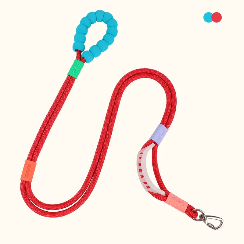 ¡Control y confort en cada paseo! 🐾 Descubre la correa para tu perro
