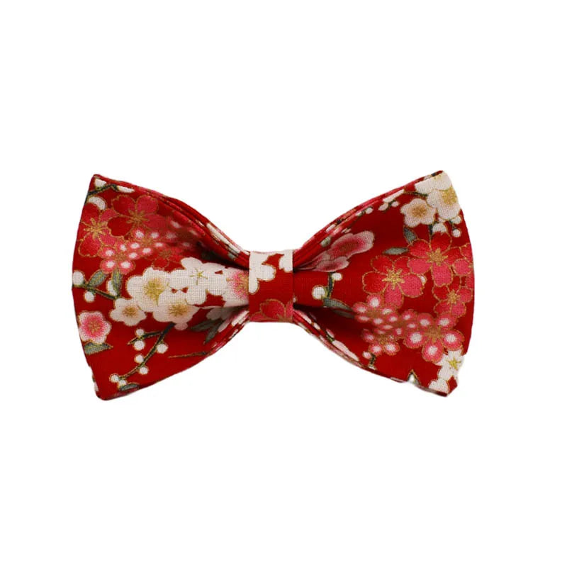 ¡Viste a tu mejor amigo con estilo único! Collar Personalizado de Algodón Suave para Mascotas en Rojo - Un Toque Floral Exclusivo. - Mascotalux